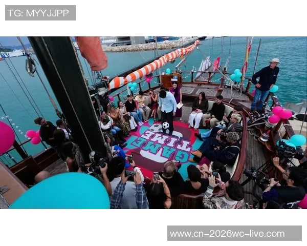 天下足球再聚首共庆绿茵盛宴激情四溢球迷齐聚一堂共享精彩时刻 天下足球再聚首共庆绿茵盛宴激情四溢球迷齐聚一堂共享精彩时刻